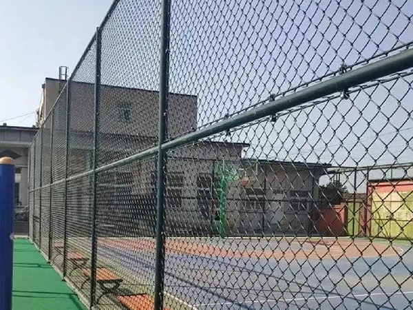排球场围网01